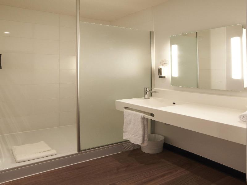 B&b Hotel Fort-de-france image