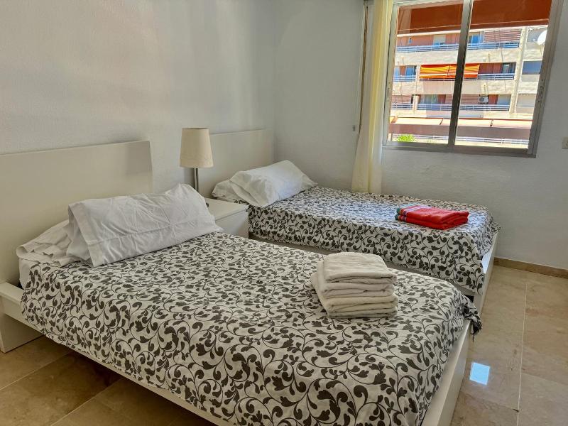Marbella Skol image