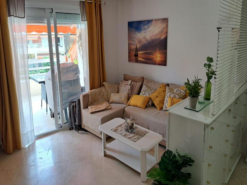 Marbella Skol image
