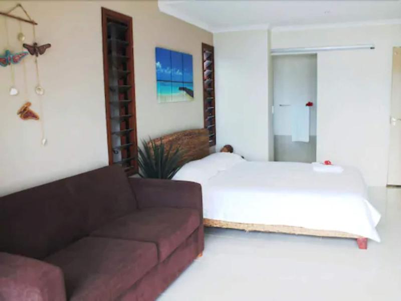 Vanuatu Beachfront Apartments image