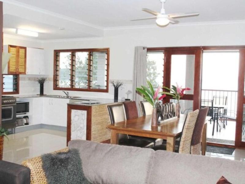 Vanuatu Beachfront Apartments image