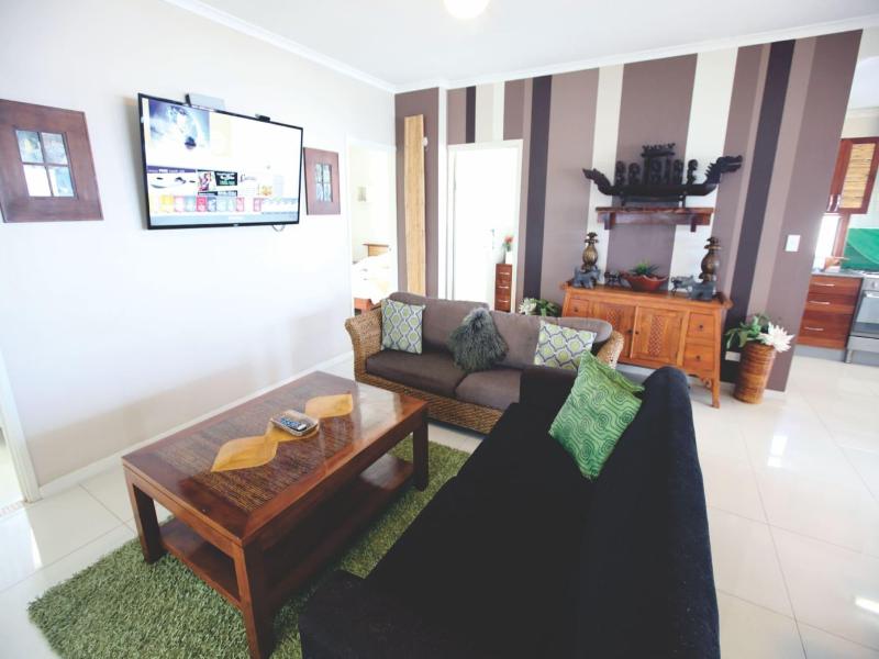 Vanuatu Beachfront Apartments image