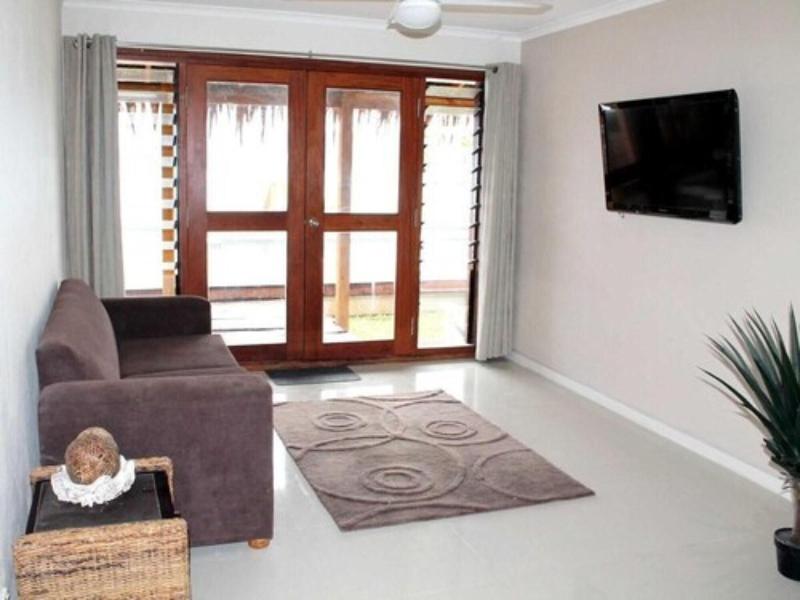 Vanuatu Beachfront Apartments image
