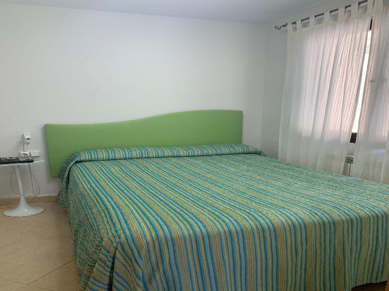 Apartamentos Turisticos Centro image
