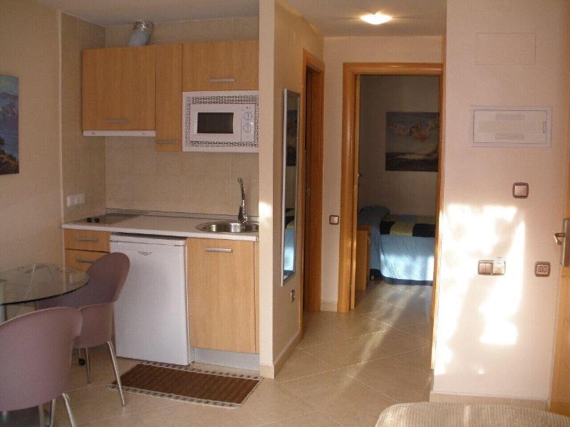 Apartamentos Turisticos Centro image