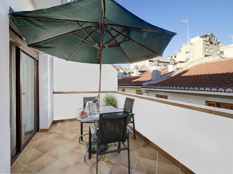 Apartamentos Turisticos Centro image