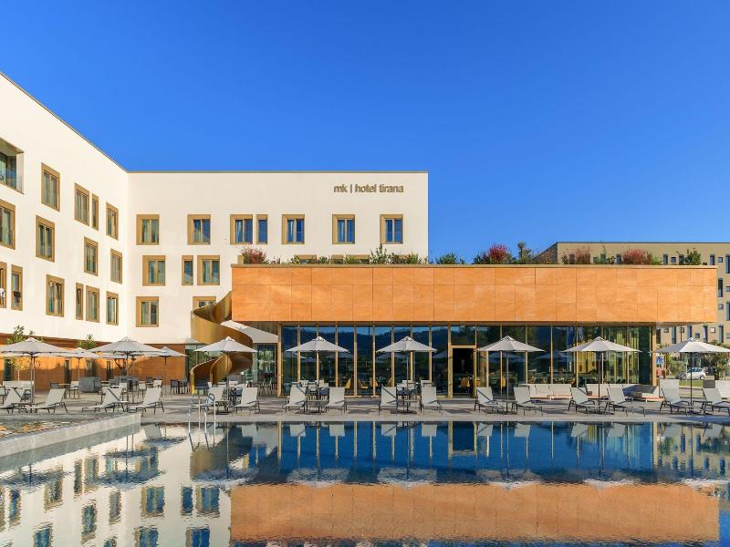 Mk Hotel Tirana image