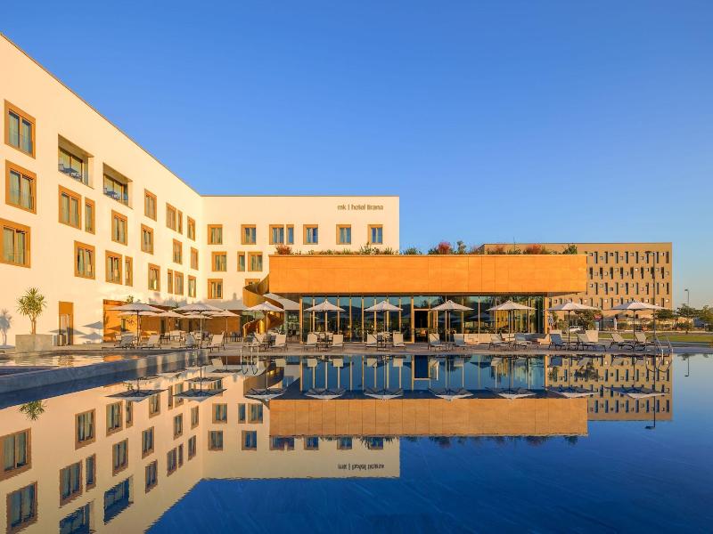 Mk Hotel Tirana image