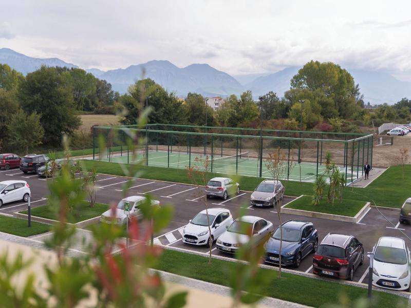 Mk Hotel Tirana image