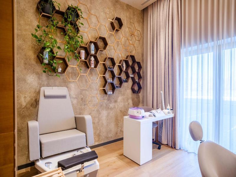 Mk Hotel Tirana image