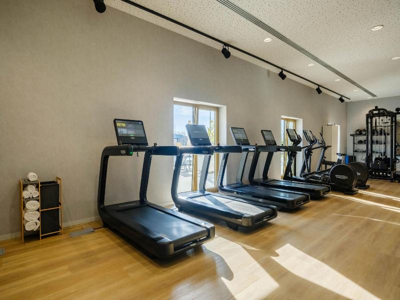 Mk Hotel Tirana image