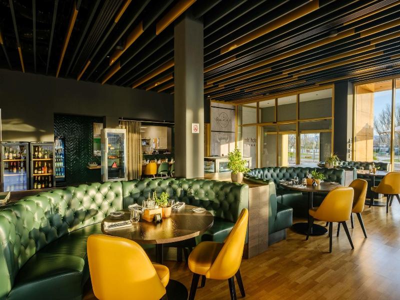Mk Hotel Tirana image