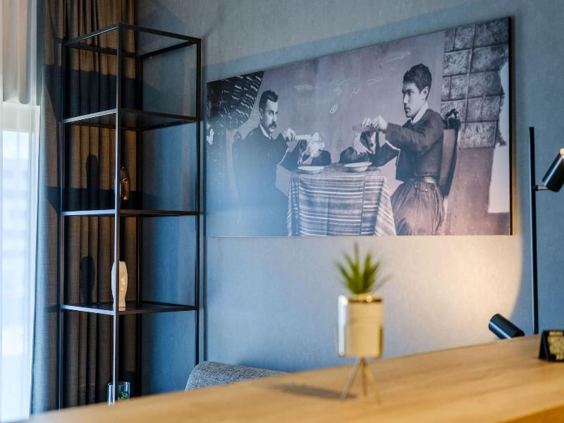 Mk Hotel Tirana image