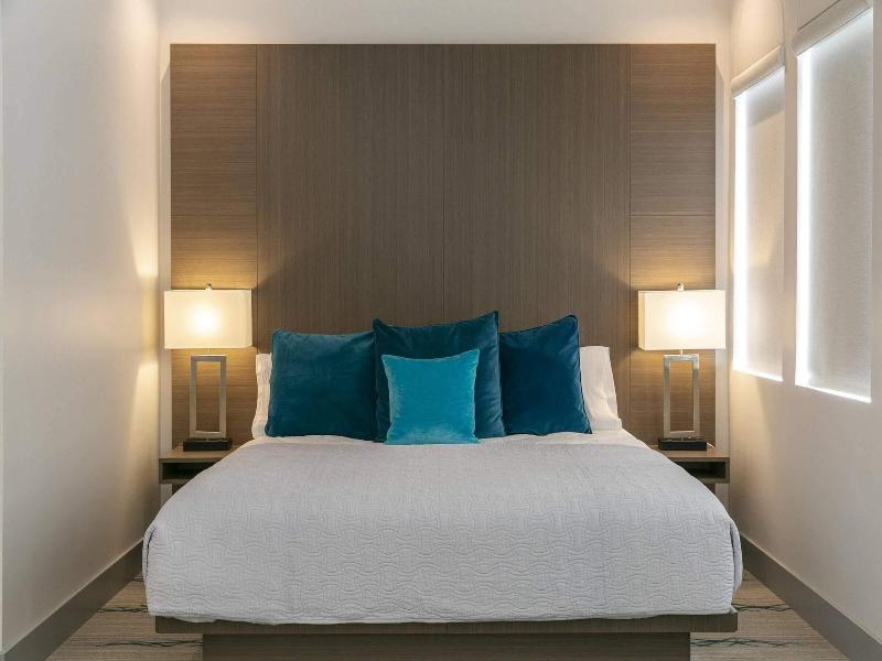Marketplace Suites image