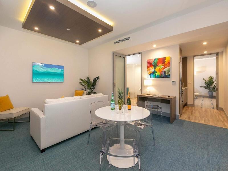 Marketplace Suites image