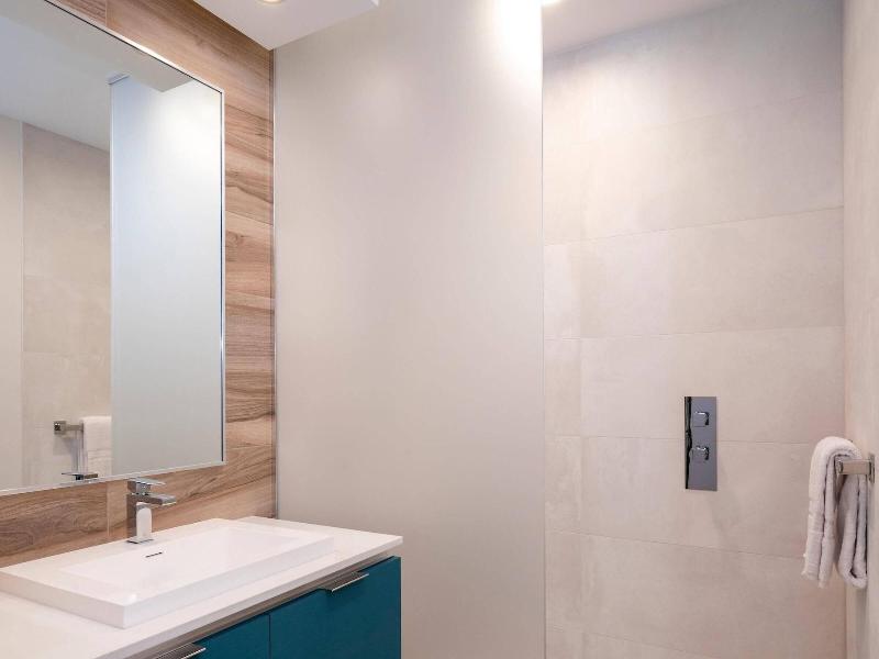 Marketplace Suites image