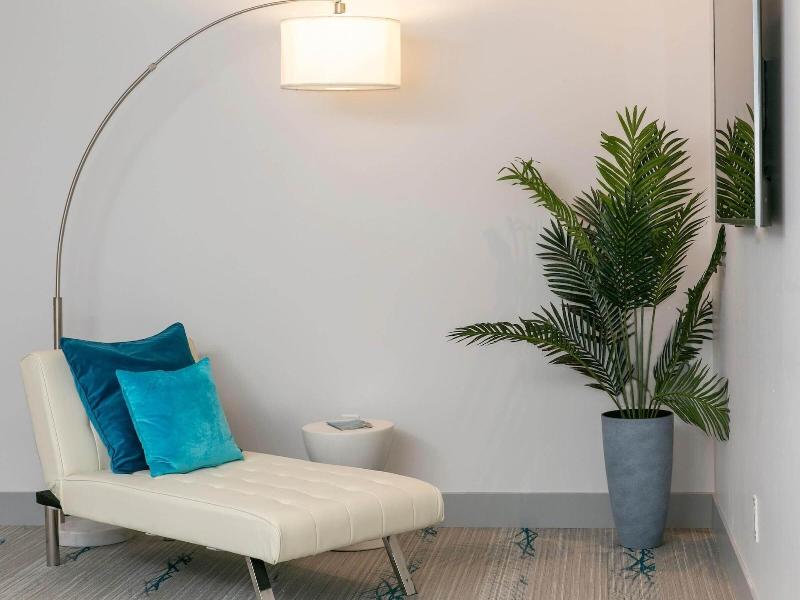 Marketplace Suites image