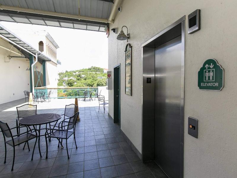 Marketplace Suites image