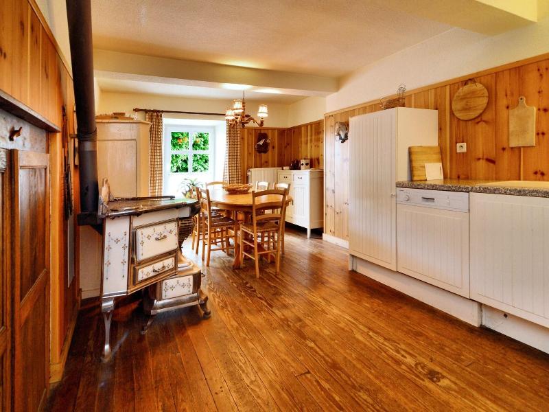Very Authentic Ardennes House image