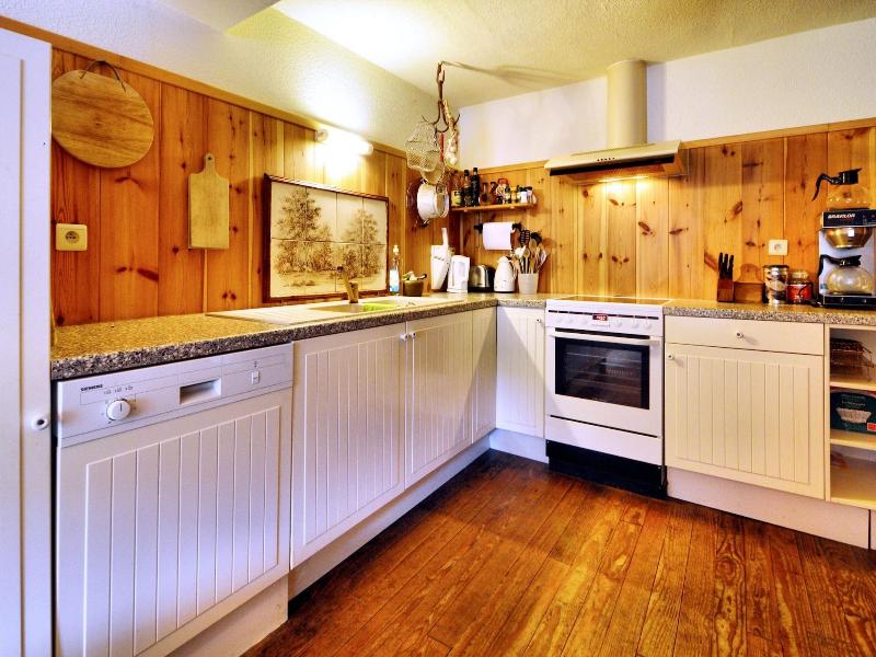 Very Authentic Ardennes House image