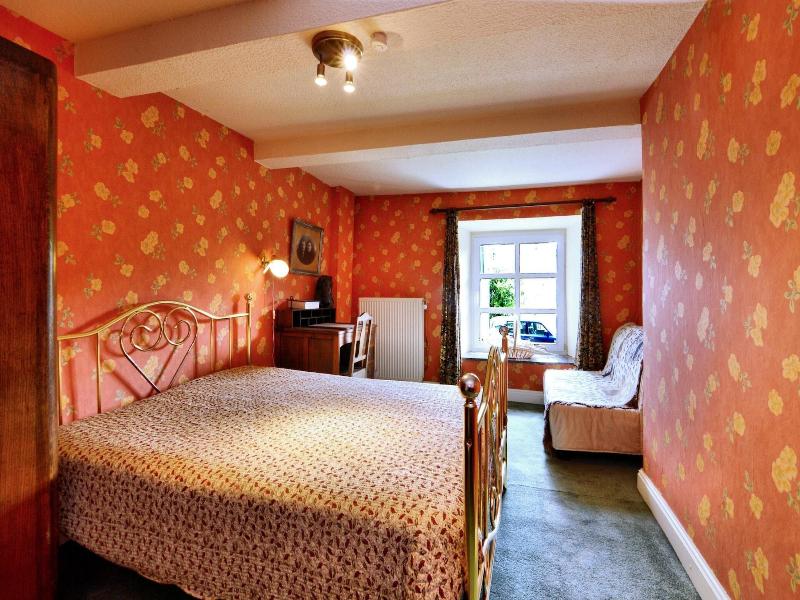 Very Authentic Ardennes House image