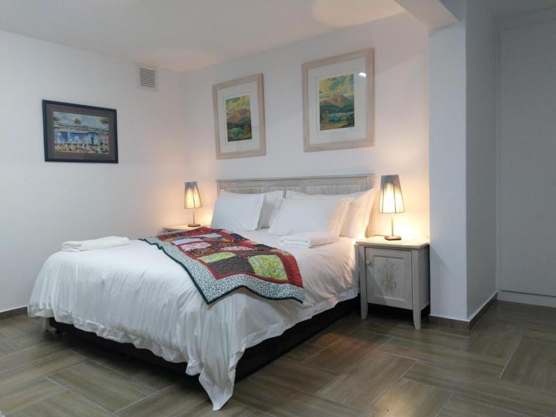 Somerset View Guest House image