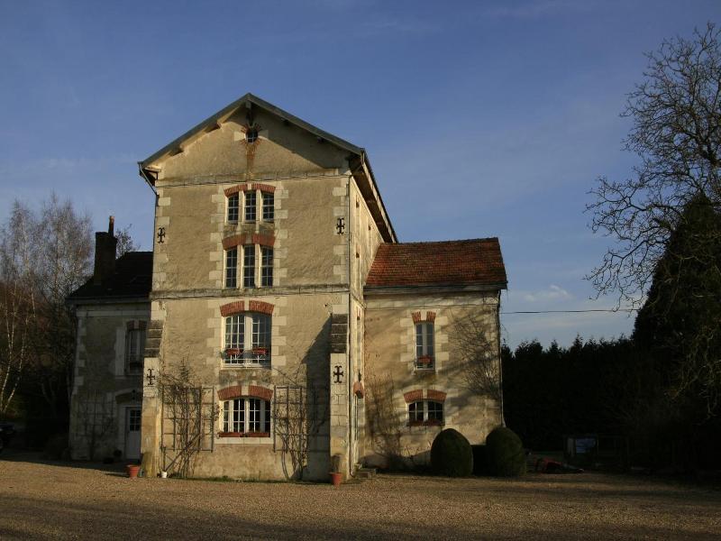 Le Moulin De Montresor image