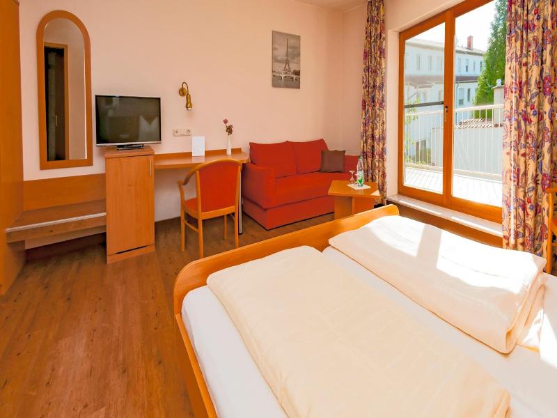 Hotel Bett & Frühstück image