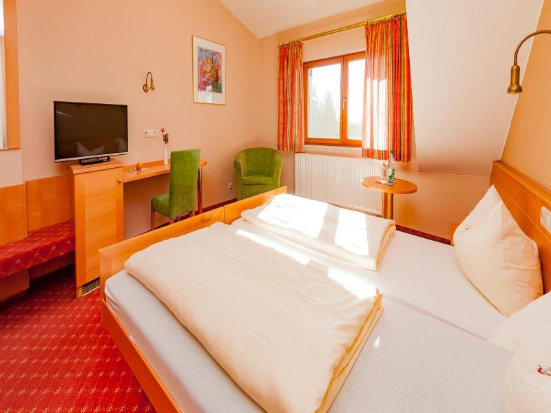 Hotel Bett & Frühstück image