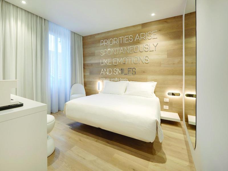 Youme Design Place Hotel image