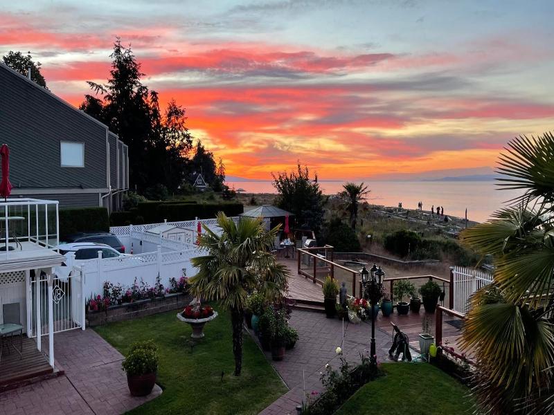 Buena Vista By The Sea