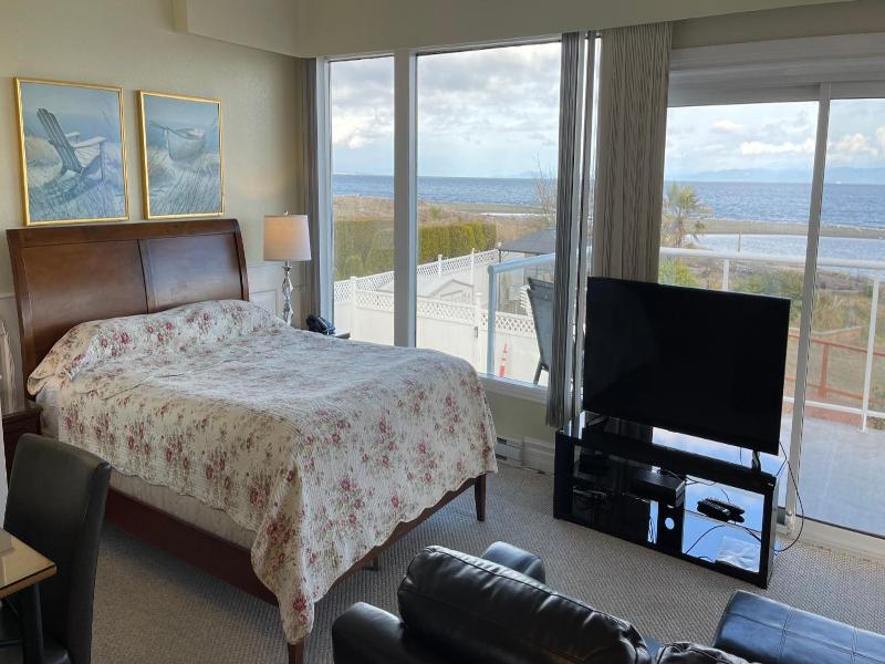 Buena Vista By The Sea