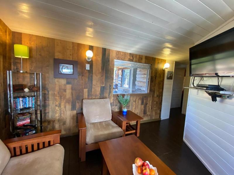 Woodhouse Cottages And Ranch