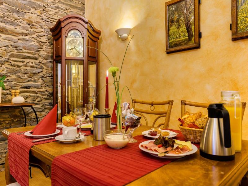 Moselhotel Ludwigs image