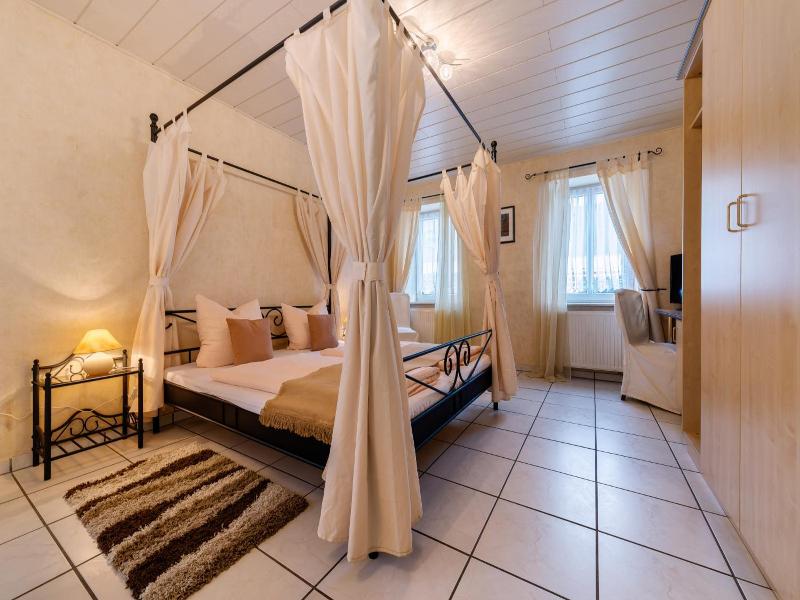 Moselhotel Ludwigs image