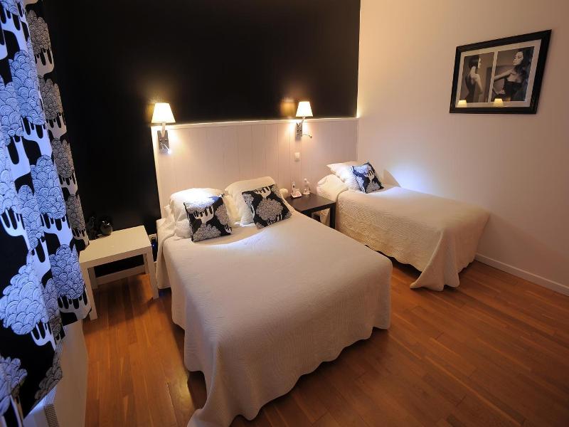 Hotel Italia image