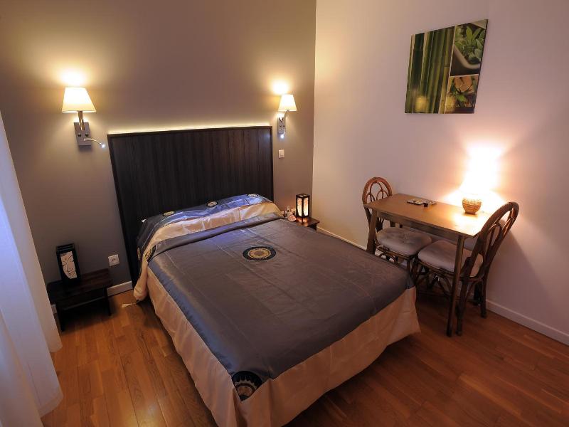 Hotel Italia image