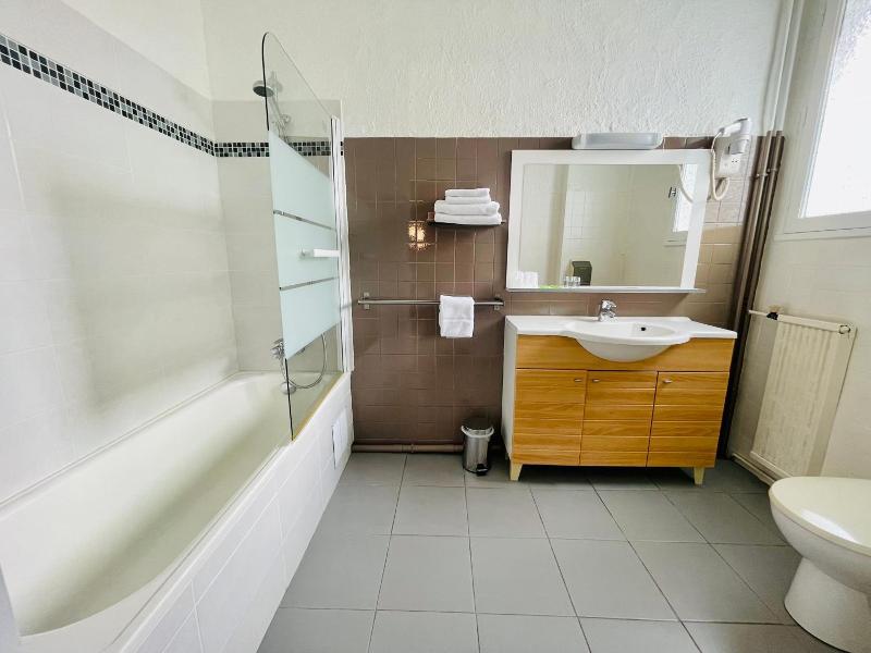 Hotel Italia image