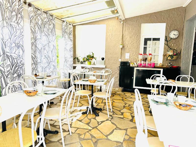 Hotel Italia image