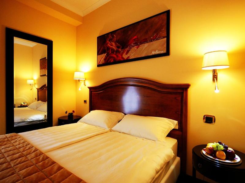 Bram Hotel image