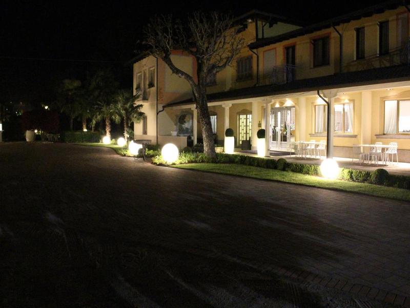 La Sosta Hotel image