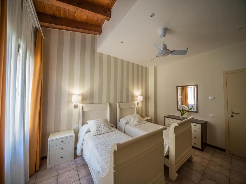La Sosta Hotel image