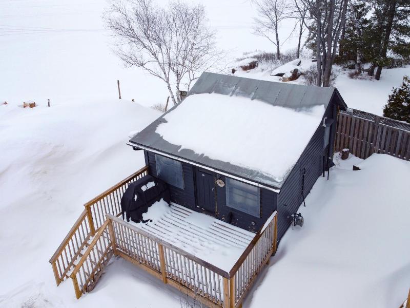 Glen Garry Motel And Cottages image
