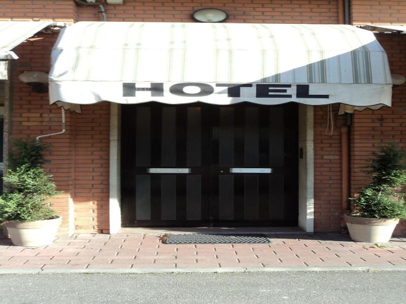 Hotel Cinzia image