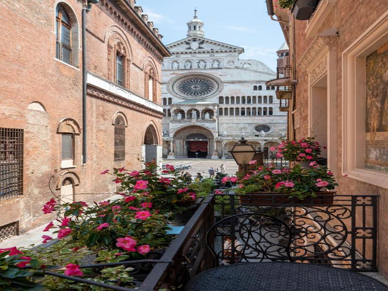 Hotel Duomo Cremona image