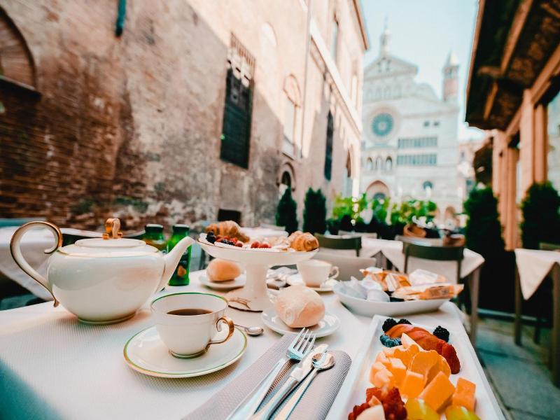 Hotel Duomo Cremona image