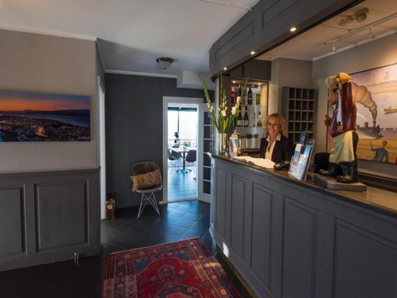 Breidablikk Guesthouse image