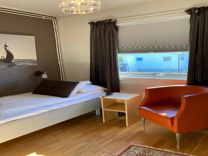 Breidablikk Guesthouse image