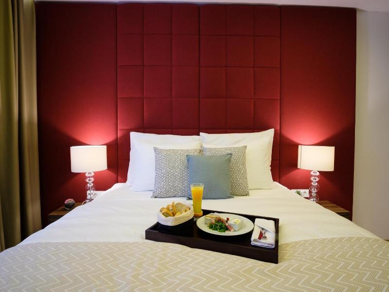 Sl Industry Hotel image