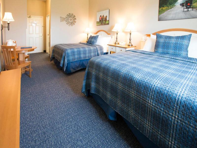 Blue Gate Garden Inn image